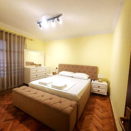 Fun House Serenity Apartment Tirana Exterior foto