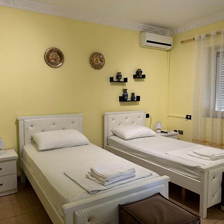 Fun House Serenity Apartment Tirana Exterior foto