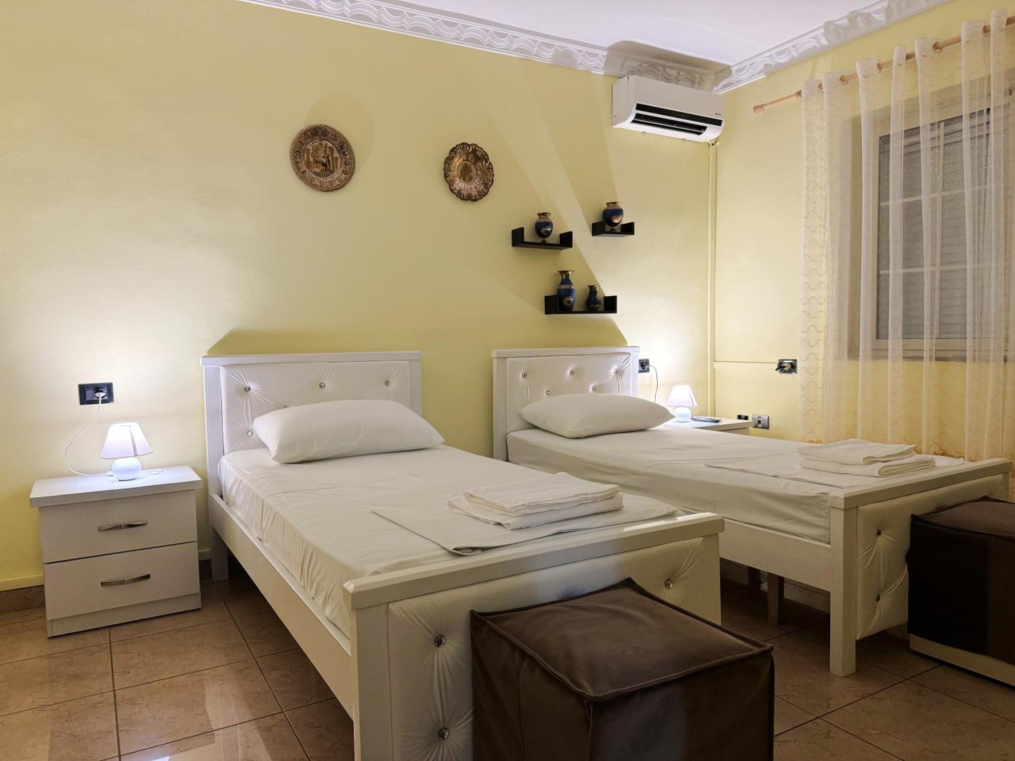 Fun House Serenity Apartment Tirana Exterior foto